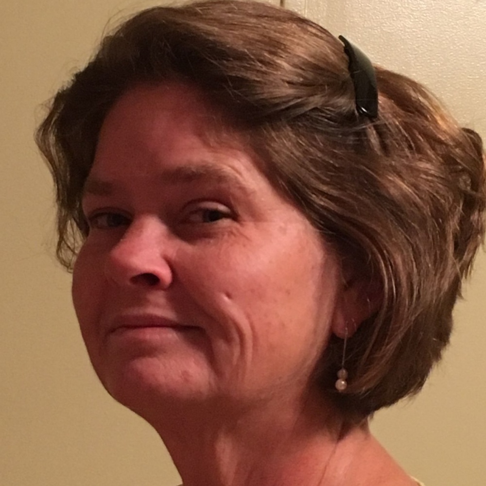 Meet your Posher, Kelly